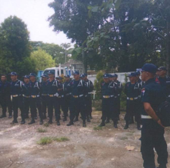 Barisan personel saat apel